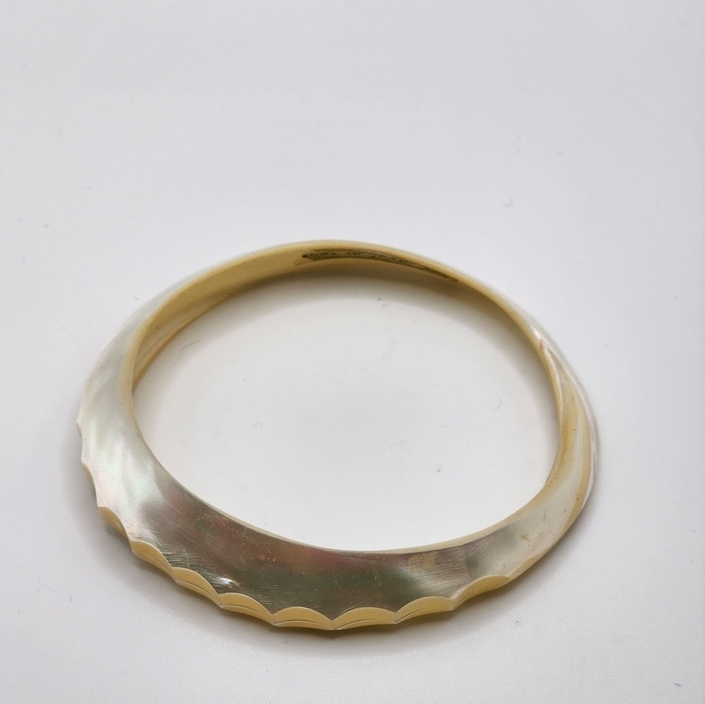 Vintage Mother of Pearl Bangle